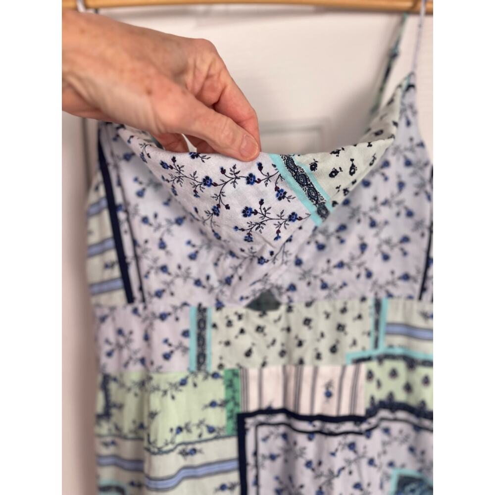 Loft Patchwork Ditsy Floral Mini Dress 8 Front Twist Cutout Blue Spring Coastal - Picture 4 of 11